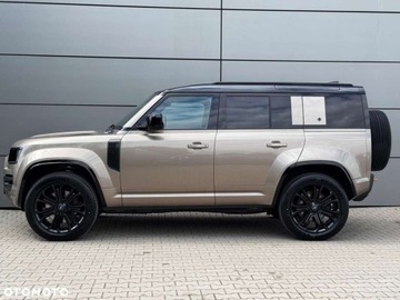Land Rover Defender IV (L663) 2025 Land Rover Defender Land Rover Defender 4.4 P635 V8 mHEV Octa 4.4 Hybryda, zdjęcie 5