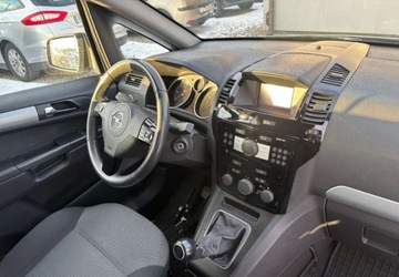 Opel Zafira B 1.7 CDTI ecoFLEX 110KM 2013 Opel Zafira 7 osobowy 1.7 Diesel 110KM, zdjęcie 14