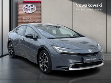 Toyota Prius V (XW60) 2.0  Hybrid Dynamic Force Plug-in 223KM 2023 Toyota Prius Plug-in Hybrid Executive V (2023-), zdjęcie 28