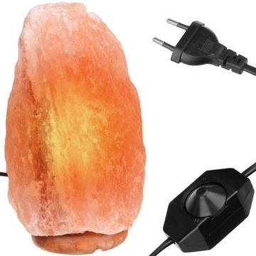 LAMPA SOLNA Z REGULACJĄ NATĘŻENIA OŚWIETLENIA