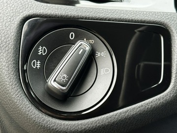 Volkswagen Golf VII Variant 2.0 TDI CR DPF BlueMotion Technology 150KM 2015 Volkswagen Golf LED, Bixenon, Półskóra, Navi,, zdjęcie 17