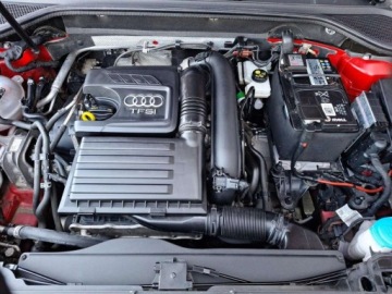 Audi Q2 SUV 1.4 TFSI COD Ultra 150KM 2017 Audi Q2 1.4 TFSI Sport Sline Stronic 150KM NawigacjaczujnikiParkASOPL, zdjęcie 27