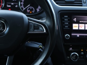 Skoda Octavia III Liftback Facelifting 1.4 TSI 150KM 2018 Skoda Octavia 1.4 TSI, Salon Polska, VAT 23%, zdjęcie 19