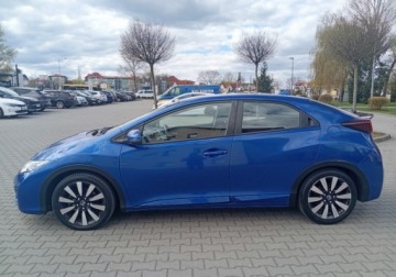 Honda Civic IX Hatchback 5d 1.6 i-DTEC 120KM 2015 Honda Civic Zarejestrowany - bezwypadkowy - 1,6 - 120 KM 1.6 Diesel 120KM, zdjęcie 11