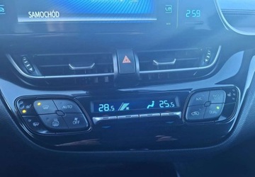 Toyota C-HR I Crossover 1.8 Hybrid 122KM 2019 Toyota C-HR Toyota C-HR 1.8 Hybryda 122KM, zdjęcie 10