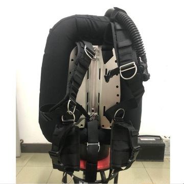 Zbiornik do nurkowania z rurką Donut Wing Tank 45 funtów Trwałość Akcesoria Dobry Czarny