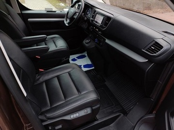 Toyota Proace II Furgon Medium 2.0 D-4D 177KM 2023 Toyota PROACE VERSO 2.0 D4-D Long VIP 2.0 D4D 177K, zdjęcie 15