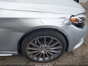 Mercedes Klasa S W222 2017 Mercedes-Benz Klasa S 2017 MERCEDES-BENZ S 550 4.7 Benzyna 448KM, zdjęcie 16