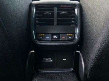 Skoda Octavia IV Kombi 2.0 TDI 150KM 2021 Skoda Octavia 2.0TDI 150KM Ambition DSG SerwisASO Acc Kessy Virtual Led Na, zdjęcie 35