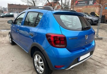 Dacia Sandero II Hatchback 5d Facelifting 1.5 Blue dCi 95KM 2019 Dacia Sandero Cena Brutto 1.5 Diesel 95KM, zdjęcie 3