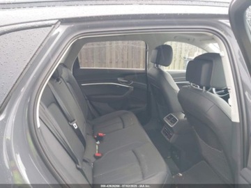 Audi Q8 2024 Audi Q8 E-Tron Premium Plus Quattro 2024 Elektryczny 402KM, zdjęcie 14