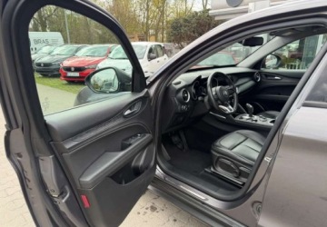 Alfa Romeo Stelvio SUV Facelifting 2.0 Turbo 200KM 2021 Alfa Romeo Stelvio Alfa Romeo Stelvio 2.0 Benzyna 201KM, zdjęcie 8