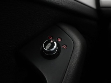 Audi A6 C7 Limousine Facelifting 2.0 TDI ultra 190KM 2015 Audi A6 S-Line skóra automat 190KM navi grzane, zdjęcie 34