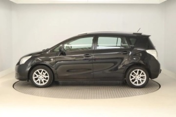 Toyota Verso Minivan 1.8 Valvematic 147KM 2010 Toyota Verso 1.8 Valvematic, Salon Polska, zdjęcie 2