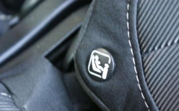 Renault Scenic IV 1.6 dCi 130KM 2017 Renault Scenic Renault Scenic 1.6 dCi Energy Dynamique 1.6 Diesel 130KM, zdjęcie 16