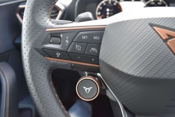 Cupra Leon II Sportstourer 2.0 TSI 310KM 2022 Cupra Leon SalonPL 310KM DSG 4x4 Kubelki19KessyHAK holowniczy ASO Dealer, zdjęcie 4