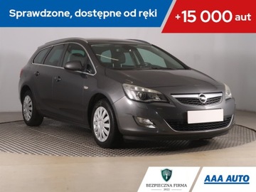 Opel Astra J Sports Tourer 1.4 Turbo ECOTEC 120KM 2011 Opel Astra 1.4 T, 1. Właściciel, Skóra, Navi