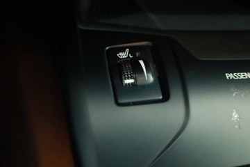 Toyota Avensis III Sedan Facelifting 2015 1.8 Valvematic 147KM 2017 Toyota Avensis 1.8 Valvematic, Salon Polska, zdjęcie 12