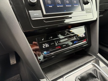 Volkswagen Passat B8 Variant Facelifting 1.5 TSI EVO 150KM 2022 Volkswagen Passat 1.5 TSI / 150 KM DSG Bussines Sa, zdjęcie 30