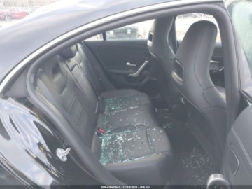 Mercedes CLA C118/X118 2020 Mercedes-Benz CLA 2020 r.,2,0L 250 4MATIC 2.0 Benzyna 221KM, zdjęcie 10