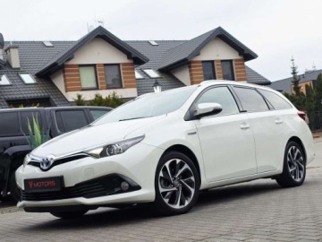 Toyota Auris II Touring Sports Facelifting 1.8 Hybrid 136KM 2017 Toyota Auris Prestige___1.8VVT-i 136KM Hybrid CVT Skora LED Navi Kamera Ke, zdjęcie 3