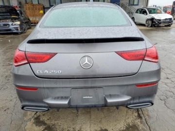 Mercedes CLA C118/X118 2021 Mercedes-Benz CLA 250 2021 2.0 Benzyna 221KM, zdjęcie 2