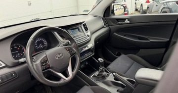 Hyundai Tucson III SUV 1.7 CRDI 115KM 2016 Hyundai Tucson 1.7 CRDI BlueDrive Go 2WD 115 KM Salon PL 1.7 Diesel 115KM, zdjęcie 5