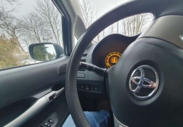 Toyota Auris I Hatchback 3d Facelifting 1.33 Dual VVT-i 101KM 2009 Toyota Auris Toyota Auris 1.33 VVT-i Life 1.3 Benzyna 101KM, zdjęcie 14