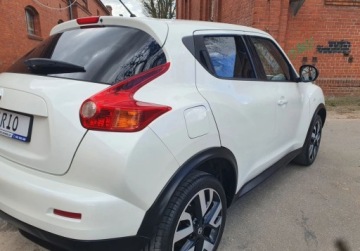 Nissan Juke I SUV 1.6i 117KM 2014 Nissan Juke Automat Kamera GetHelp 1.6 Benzyna 117KM, zdjęcie 3