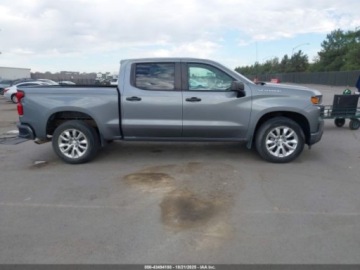 Chevrolet Silverado II 2022 Chevrolet Silverado 1500ltd short bed custom, 2022r., 2.7L 2.7 Benzyna, zdjęcie 4