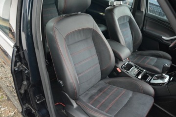 Ford S-Max I Van Facelifting 2.0 Duratorq TDCi DPF 140KM 2012 Ford S-Max Ford S-Max 2.0 TDCi Platinium X 2.0 Diesel 140KM, zdjęcie 26