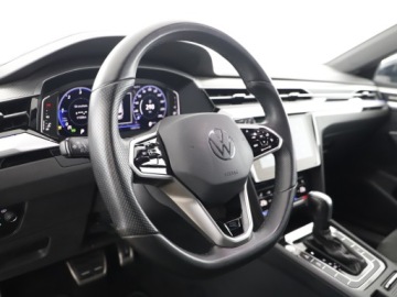 Volkswagen Arteon Fastback Facelifting 2.0 TDI SCR 150KM 2023 Volkswagen Arteon Shooting Brake R-Line | Harman |, zdjęcie 9