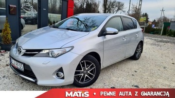 Toyota Auris I Hatchback 3d Facelifting 1.6 Valvematic 132KM 2013 Toyota Auris 1.6benz manual Navi kamera climat...