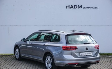 Volkswagen Passat B8 Variant Facelifting 2.0 TDI SCR 150KM 2023 Volkswagen Passat 2.0TDI 150KM DSG Elegance Grzana szyba Virtual cockpit E, zdjęcie 4