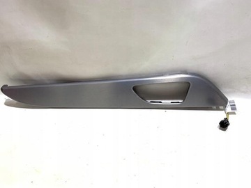 LIŠTA DVEŘE Z LEDOVÉ MERCEDES W166 1667302022