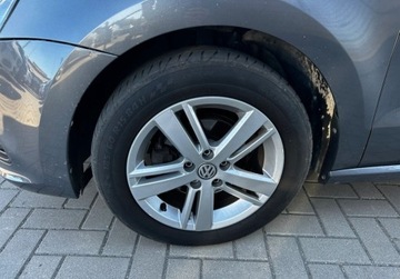 Volkswagen Polo V Hatchback 3d Facelifting 1.4 TDI 75KM 2015 Volkswagen Polo Lounge 1.4 TDI 75KM Gwarancja Zamiana Zarejestrowany 1.4, zdjęcie 28