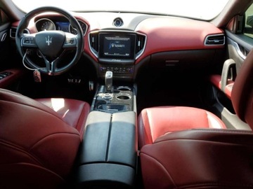 Maserati Ghibli III 2019 Maserati Ghibli 2019, 3.0L, S, porysowany lakier 3.0 Benzyna 424KM, zdjęcie 6