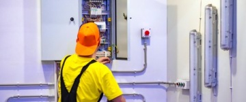 СЧЕТЧИК ЭНЕРГИИ DIN RAIL 2P 1-ФАЗНЫЙ LCD 230V 5(60)A