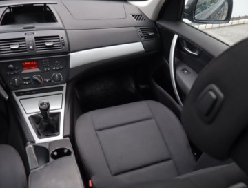 BMW X3 E83 2008 BMW X3 2.0d, 174 KM, 4X4, Klima, Parktronic, zdjęcie 7