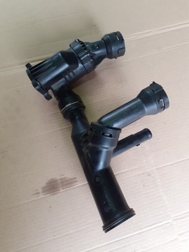 OBUDOWA TERMOSTATU VW AUDI 2.0 TDI 04L121111H