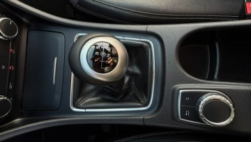 Mercedes Klasa A W176 Hatchback 5d 1.5 180 CDI BlueEFFICIENCY 109KM 2013 Mercedes A 180 1.5CDi 109PS OPŁACONY Bezwypadkowy, zdjęcie 33