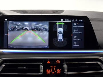 BMW X6 G06 SUV 3.0 40d 340KM 2021 BMW X6 M Sport/ Zawieszenie Adaptacyjne/ IconicGlo, zdjęcie 26