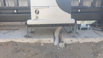 Стойка, Ницца, Робус, Рокс, Дорога