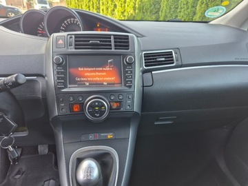 Toyota Verso Minivan Facelifting 1.8 Valvematic 147KM 2016 Toyota Verso 1.8 Benz Zadbany 1.8 Benzyna 147KM, zdjęcie 14