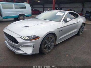 Ford Mustang VI 2019 Ford Mustang 2019 FORD MUSTANG GT PREMIUM 5.0 Benzyna 460KM, zdjęcie 2