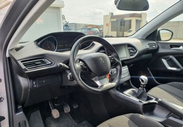 Peugeot 2019 Peugeot 308 Tylko 22 Tys km 1 Rej 82020 Benzyna 130 Koni WLKP 1.2 Benzyna, zdjęcie 21