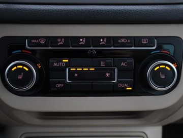 Volkswagen Tiguan I SUV 2.0 TDI CR DPF 140KM 2011 VW Tiguan 2.0 TDI, Salon Polska, 4X4, DSG, Skóra, zdjęcie 12