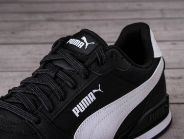 Мужская спортивная обувь Puma ST RUNNER V3 BLACK WHITE 384857 01