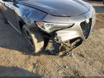 Alfa Romeo Stelvio SUV Facelifting 2.0 Turbo 280KM 2022 Alfa Romeo Stelvio Ti 2022 2.0 Benzyna 280KM, zdjęcie 7