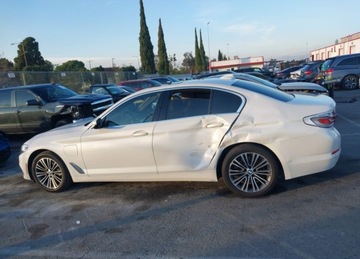 BMW Seria 5 G30-G31 2020 BMW Seria 5 BMW 530E IPERFORMANCE 2.0 Hybryda 187KM, zdjęcie 5